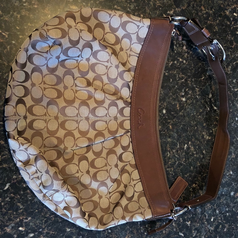 Coach shoulder bag